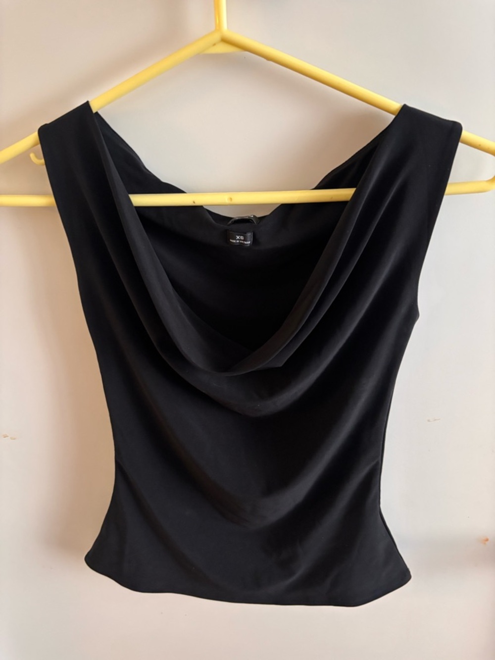 🖤Aritzia Black Draped Cowl Neck Sleeveless Top🖤 - Picture 2 of 2